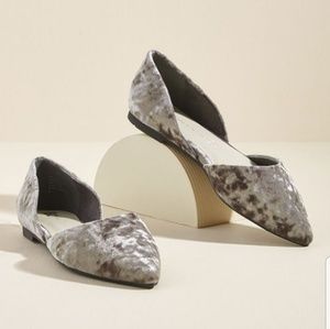 BC Footwear Velvet Pointy Toe Flats